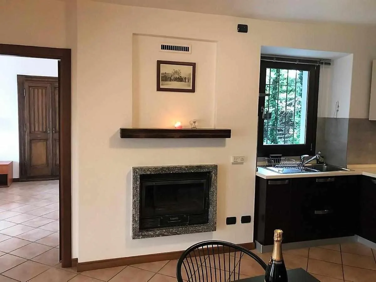 Beautiful Lake View Apartment In Gravedona - Larihome A01