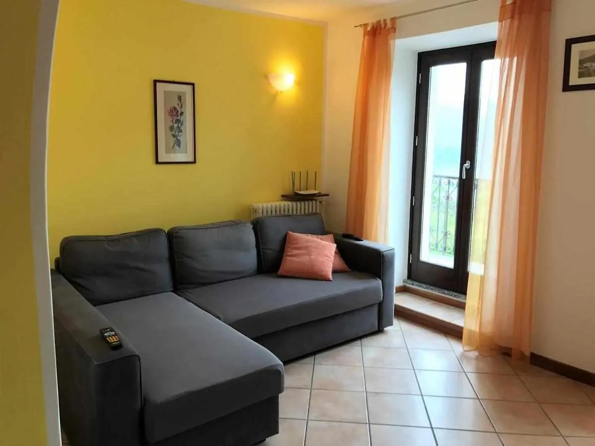 Beautiful Lake View Apartment In Gravedona - Larihome A01