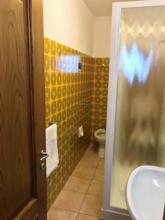 Beautiful Lake View Apartment In Gravedona - Larihome A01 0*,