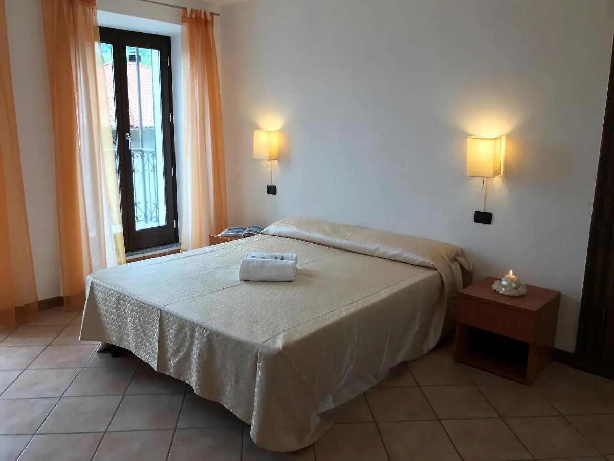 Beautiful Lake View Apartment In Gravedona - Larihome A01